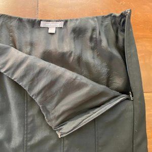 Fit & Flare Skirt in Black, size 8 by Ann Taylor LOFT